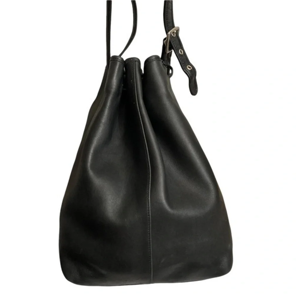 Coach vintage black leather drawstring bucket bag 9166 RARE